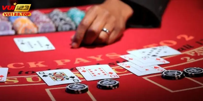 Luật chơi bài Blackjack - Cẩm nang nhập môn dành cho tân thủ 2 Luật chơi bài Blackjack